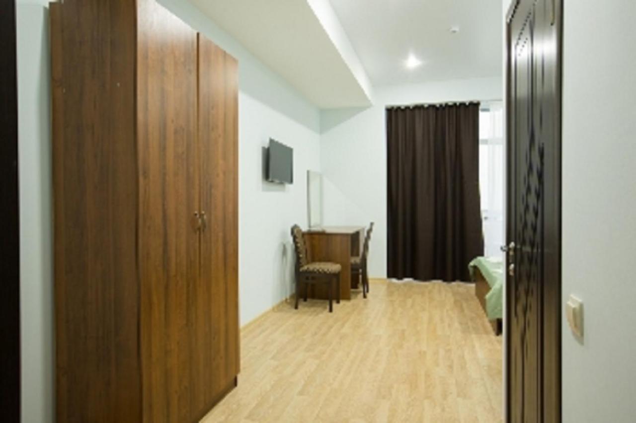Calipso Sea Hotel Gagra Extérieur photo